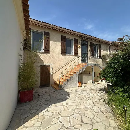 Nyaraló Piermonde *